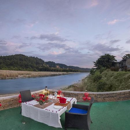 Отель Club Mahindra Corbett Garjia Экстерьер фото