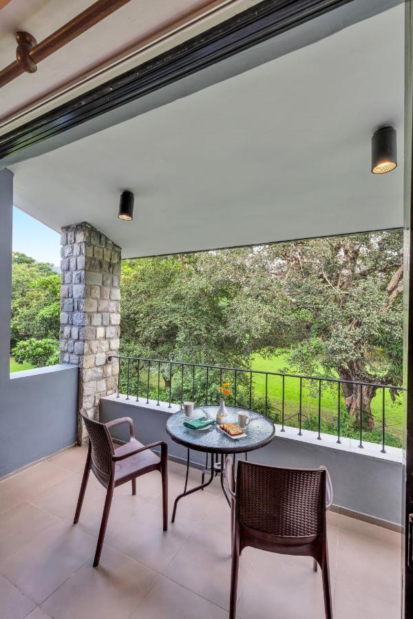 Отель Club Mahindra Corbett Garjia Экстерьер фото