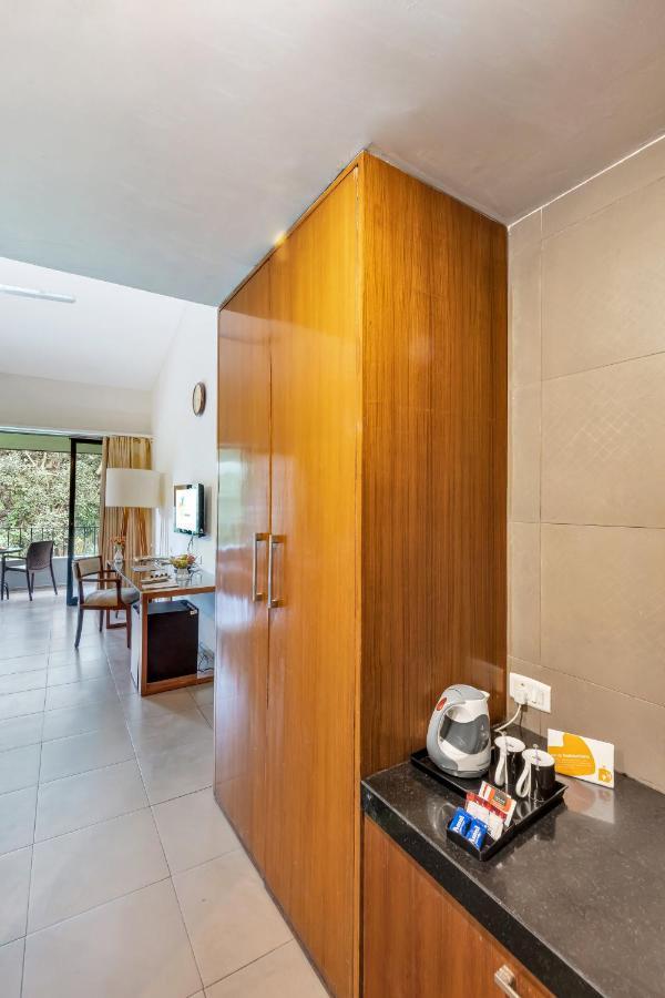 Отель Club Mahindra Corbett Garjia Экстерьер фото