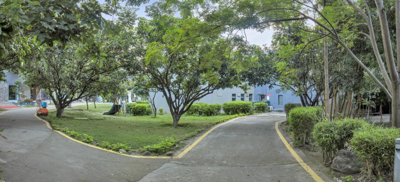 Отель Club Mahindra Corbett Garjia Экстерьер фото
