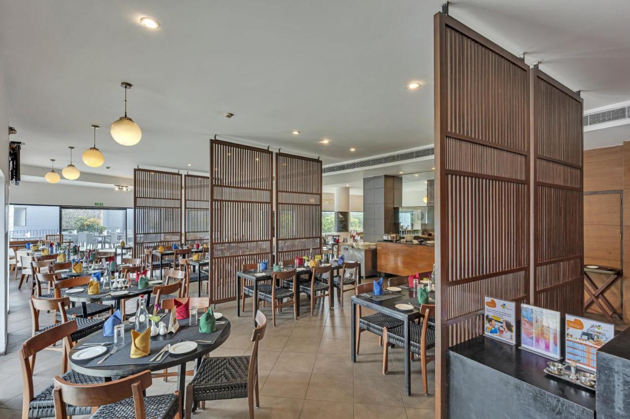 Отель Club Mahindra Corbett Garjia Экстерьер фото