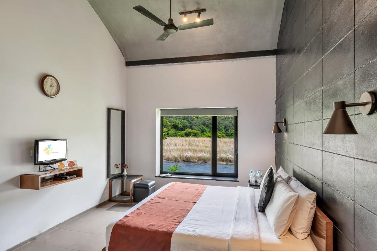 Отель Club Mahindra Corbett Garjia Экстерьер фото