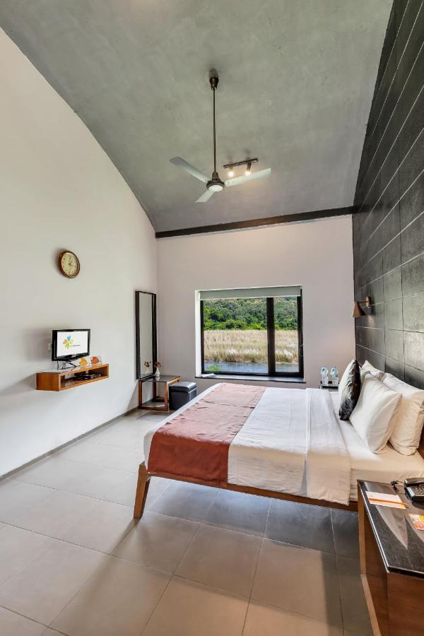 Отель Club Mahindra Corbett Garjia Экстерьер фото